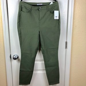 JustFab Olive Jeggings 16w